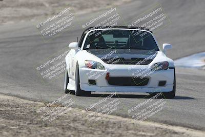 media/Oct-18-2025-Speed Ventures (Sat) [[8b3b7cf525]]/Yellow/Session 2 (Phil Hill)/